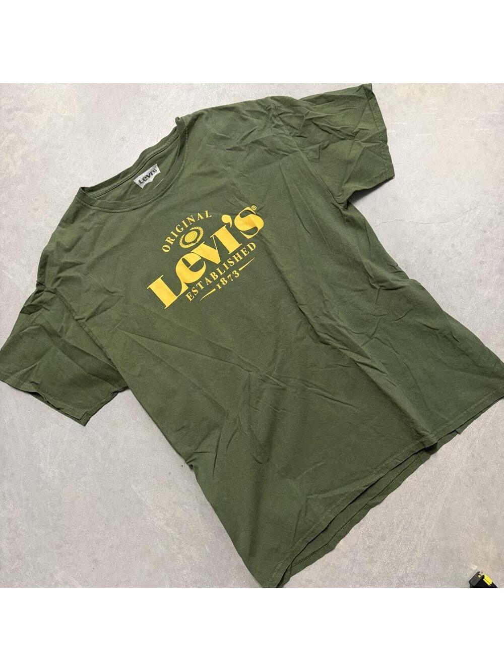 Orignal Levis 1873 Green and Yellow Logo Tee Sized Large